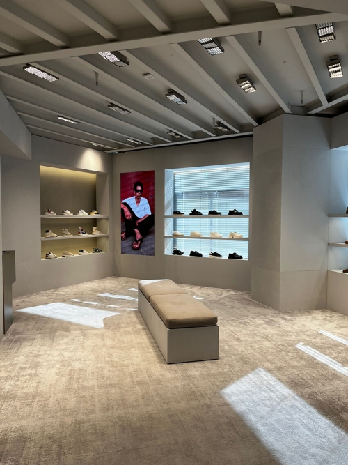 Interior Retail
